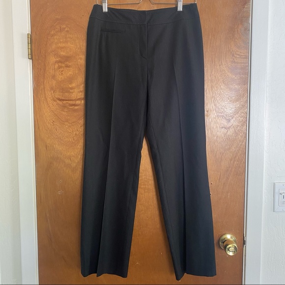 AKRIS PUNTO 100% Wool Pinstripe Tailored Pants: Sz 6 - Picture 2 of 7
